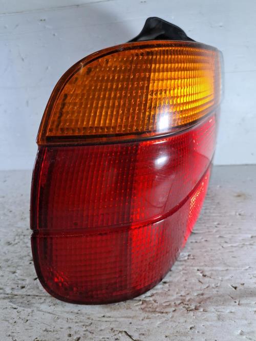 Image Feu arriere principal gauche (feux) - BMW SERIE 3 E36