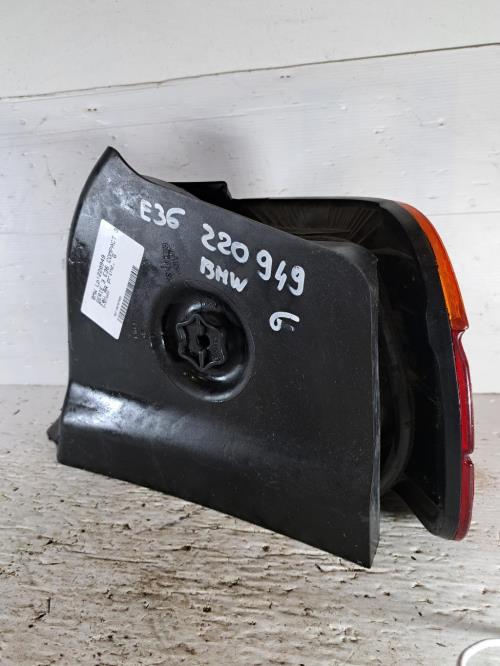 Image Feu arriere principal gauche (feux) - BMW SERIE 3 E36
