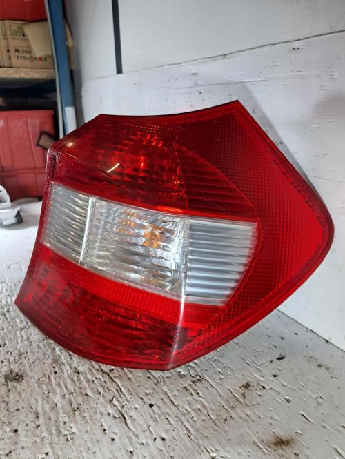 Image Feu arriere principal droit (feux) - BMW SERIE 1 E87