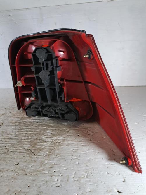 Image Feu arriere principal gauche (feux) - VOLKSWAGEN GOLF 4