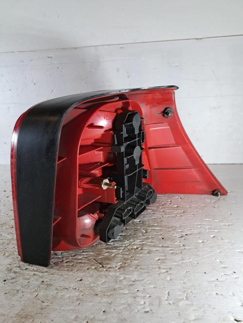 Image Feu arriere principal gauche (feux) - VOLKSWAGEN GOLF 4