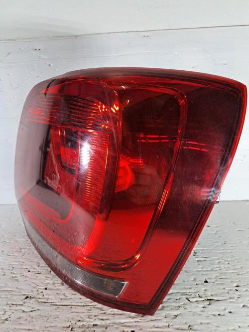 Image Feu arriere principal droit (feux) - VOLKSWAGEN POLO 5