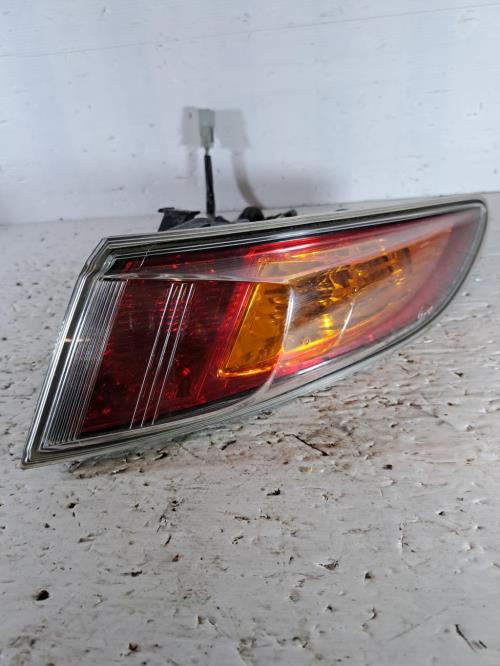 Image Feu arriere principal droit (feux) - HONDA CIVIC 8
