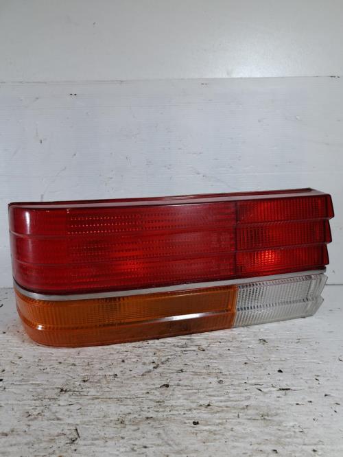 Image Feu arriere principal gauche (feux) - RENAULT R25