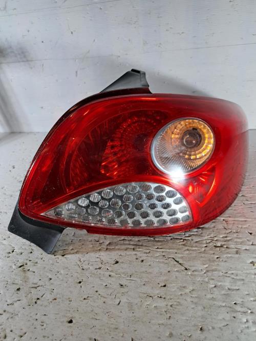 Image Feu arriere principal droit (feux) - PEUGEOT 206+