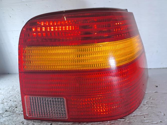 Image Feu arriere principal droit (feux) - VOLKSWAGEN GOLF 4