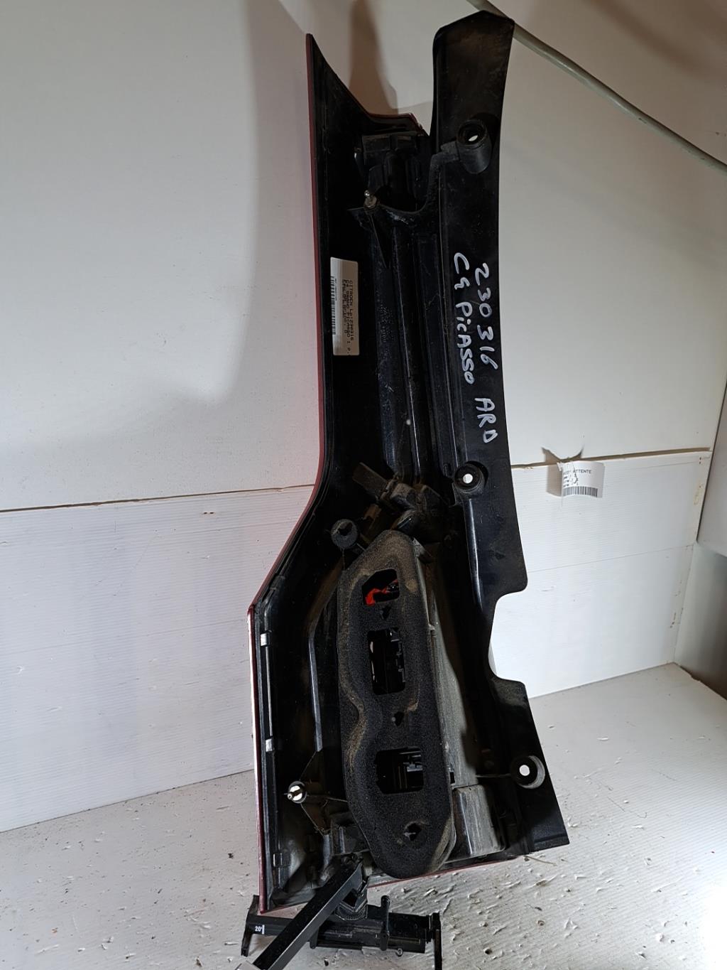 Pièce Auto