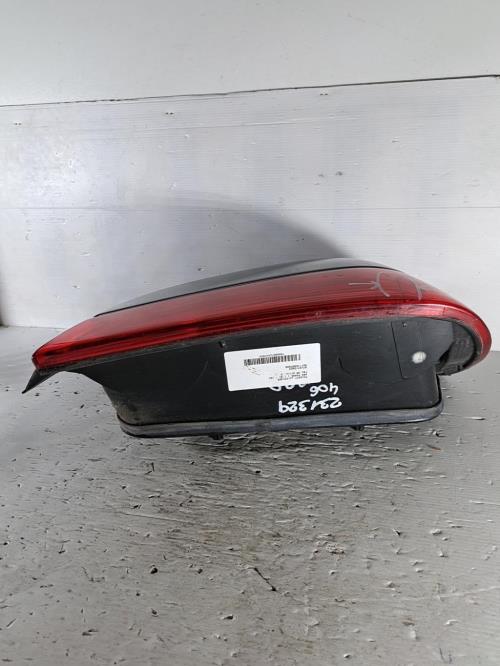 Image Feu arriere principal droit (feux) - PEUGEOT 406