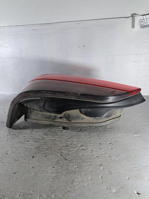 Image Feu arriere principal droit (feux) - PEUGEOT 406