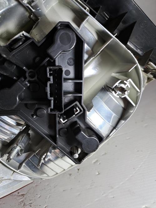 Image Feu arriere principal droit (feux) - BMW SERIE 1 E87