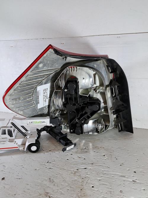 Image Feu arriere principal droit (feux) - BMW SERIE 1 E87