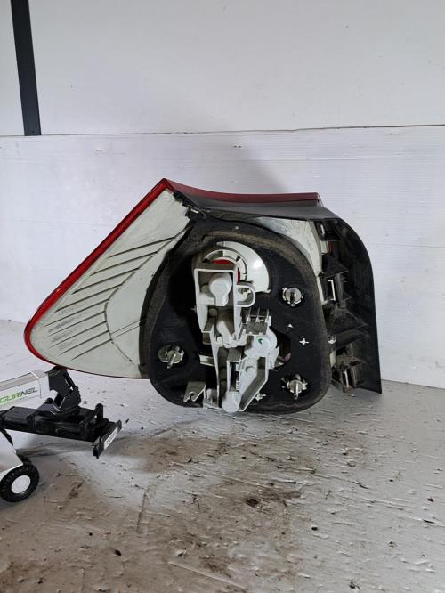Image Feu arriere principal droit (feux) - BMW SERIE 1 E87