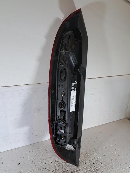 Image Feu arriere principal droit (feux) - OPEL CORSA C