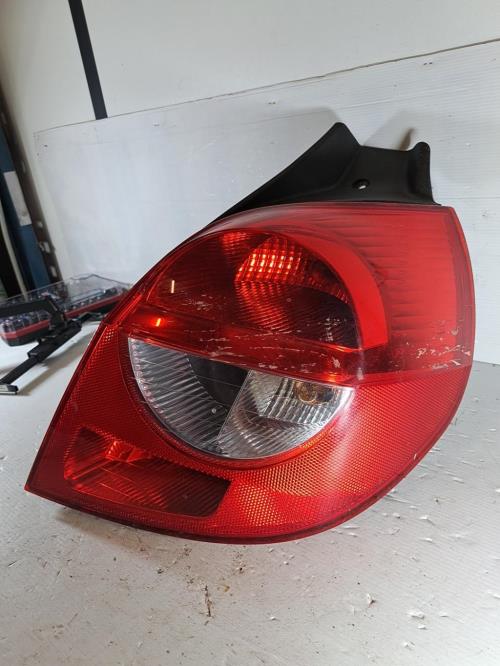 Image Feu arriere principal droit (feux) - RENAULT CLIO 3