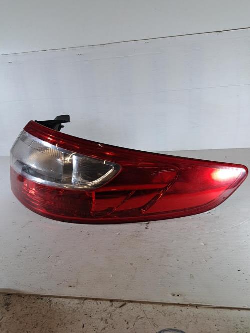 Image Feu arriere principal droit (feux) - RENAULT FLUENCE
