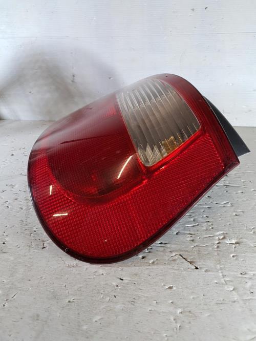 Image Feu arriere principal droit (feux) - RENAULT MEGANE 1