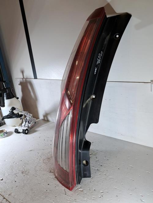 Image Feu arriere principal gauche (feux) - CITROEN C4 GRAND PICASSO 1