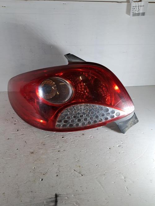 Image Feu arriere principal gauche (feux) - PEUGEOT 206+
