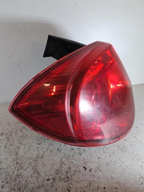 Image Feu arriere principal gauche (feux) - ALFA ROMEO GIULIETTA 2