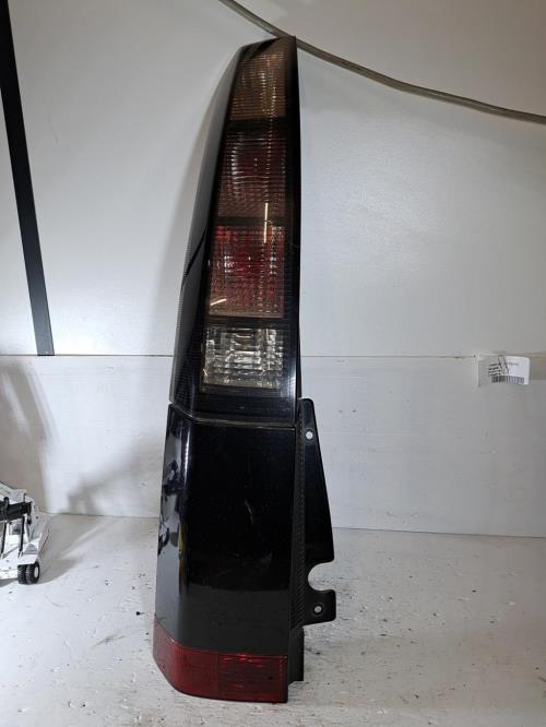 Image Feu arriere principal gauche (feux) - OPEL MERIVA A