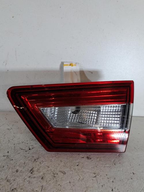 Image Feu arriere secondaire droit (feux) - RENAULT CLIO 4