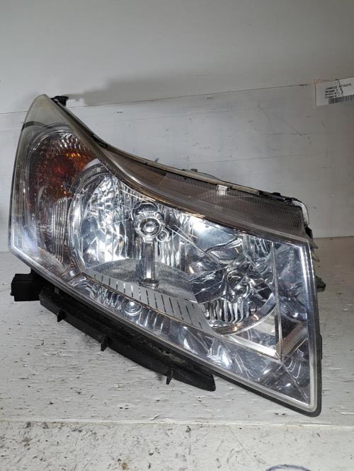 Image Optique avant principal droit (feux)(phare) - CHEVROLET CRUZE