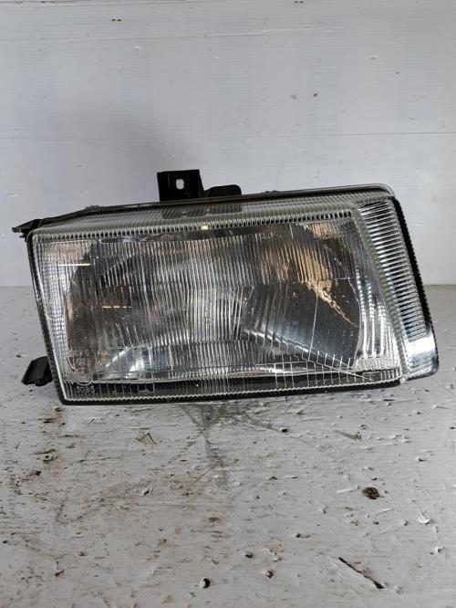 Image Optique avant principal droit (feux)(phare) - VOLKSWAGEN CADDY 2