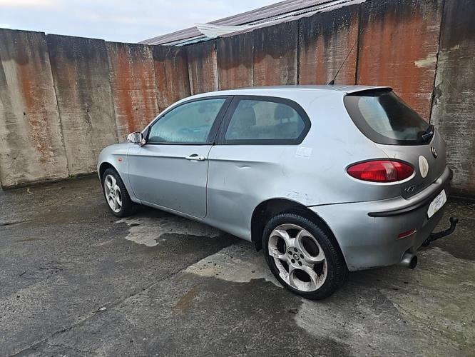Image Feu arriere principal droit (feux) - ALFA ROMEO 147