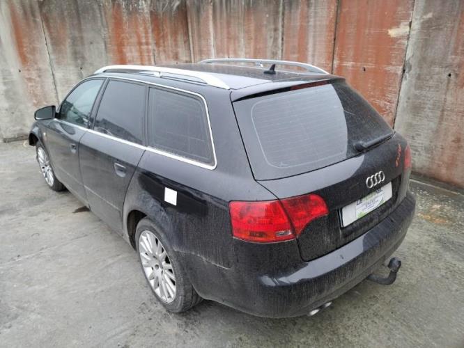 Image Capot - AUDI A4 2
