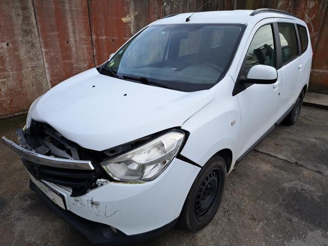 Image Cache sous moteur - DACIA LODGY