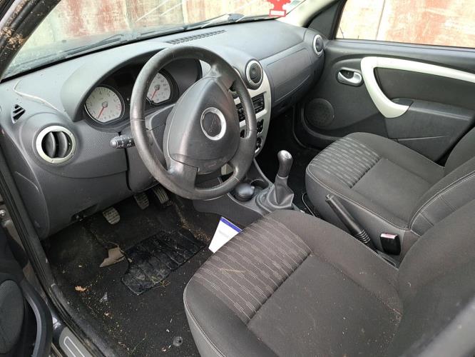 Image Moteur - DACIA SANDERO 1