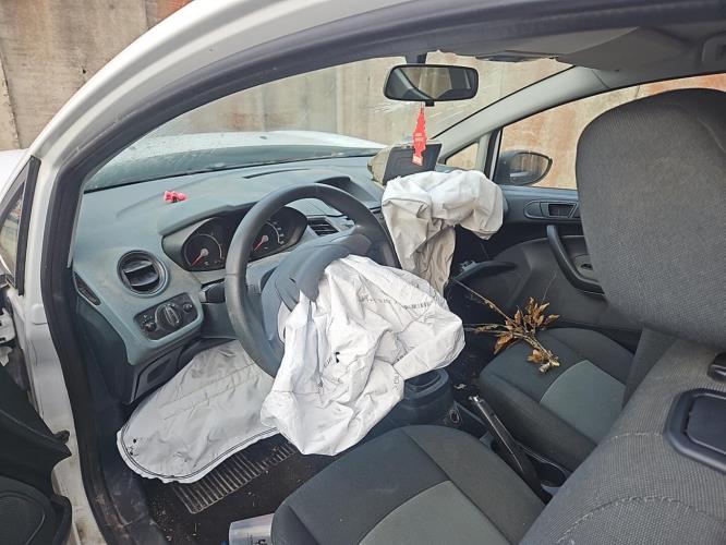 Image Retroviseur gauche - FORD FIESTA 6