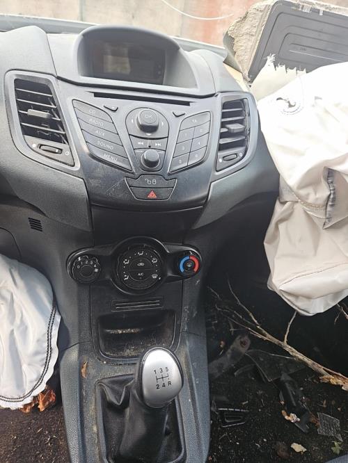 Image Retroviseur gauche - FORD FIESTA 6