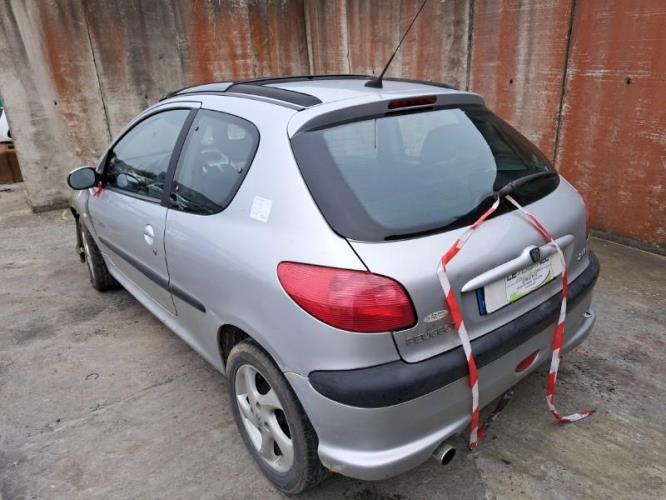 Image Pare choc arriere - PEUGEOT 206