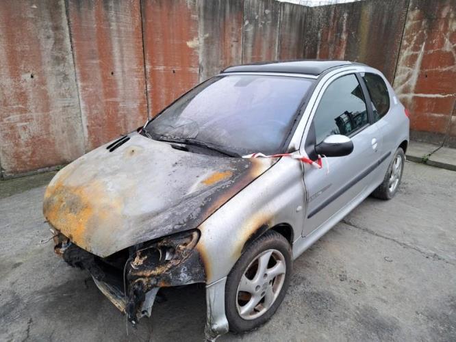 Image Pare choc arriere - PEUGEOT 206