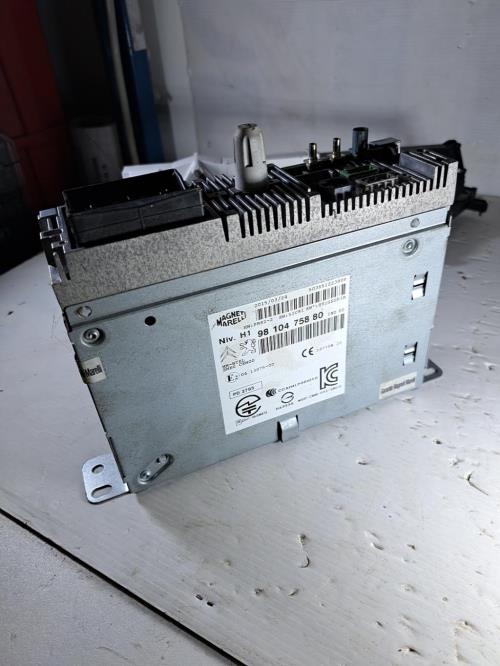 Image Ecran GPS - PEUGEOT 308 2 SW