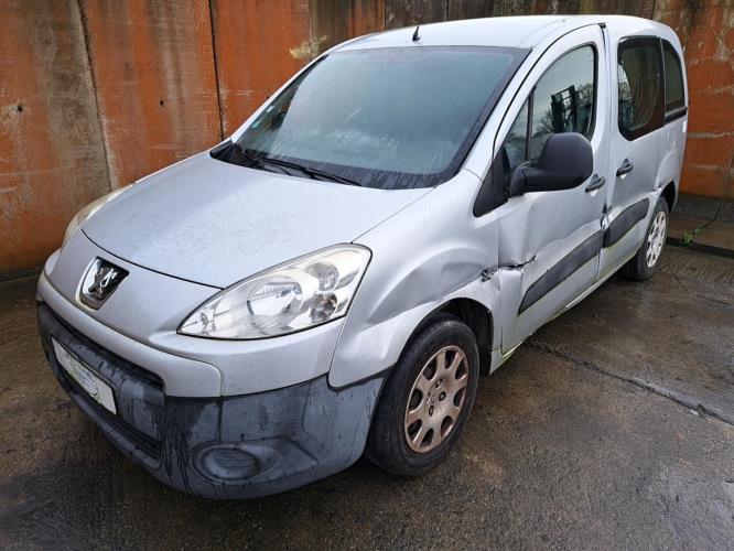 Image Porte fusible - PEUGEOT PARTNER 2