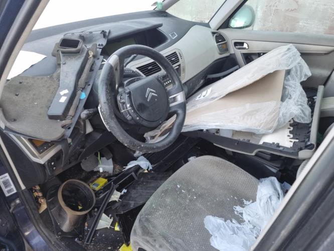 Image Feu arriere principal droit (feux) - CITROEN C4 GRAND PICASSO 1