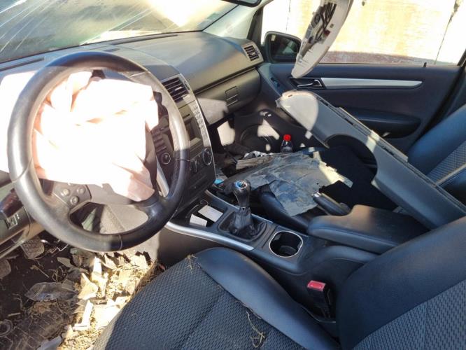 Image Feu arriere principal droit (feux) - MERCEDES CLASSE A 169
