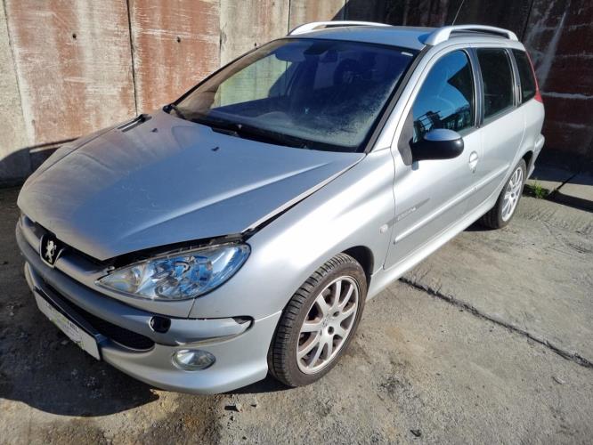 Image Feu arriere principal droit (feux) - PEUGEOT 206