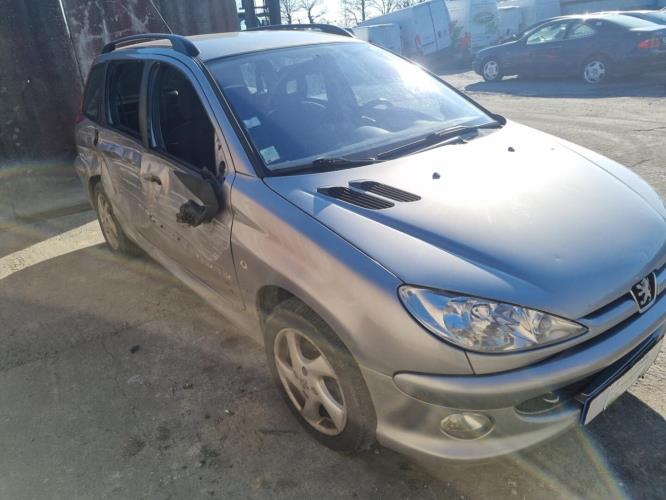 Image Feu arriere principal droit (feux) - PEUGEOT 206