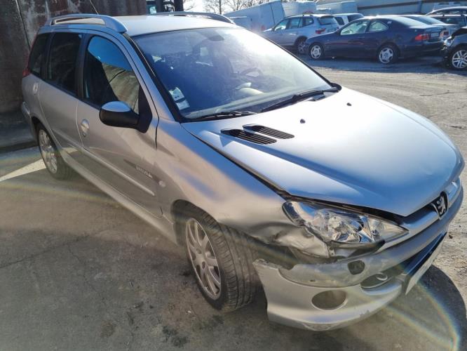 Image Feu arriere principal droit (feux) - PEUGEOT 206