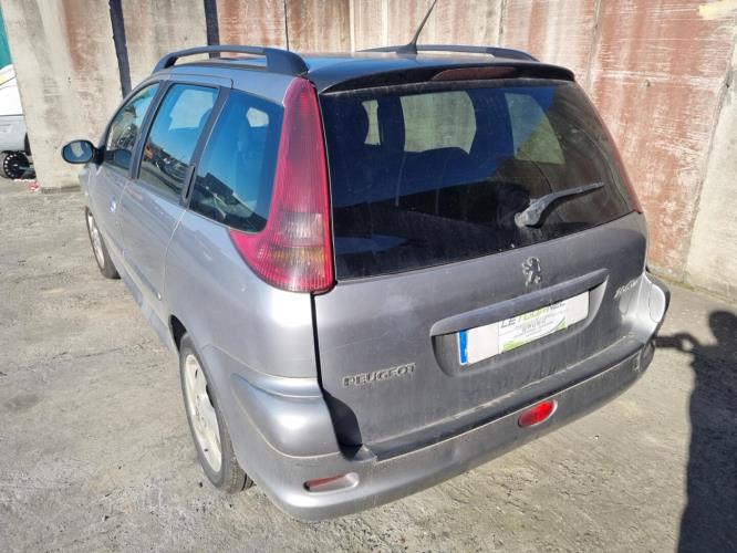 Image Feu arriere principal droit (feux) - PEUGEOT 206