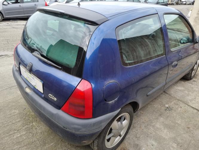 Image Pare choc arriere - RENAULT CLIO 2