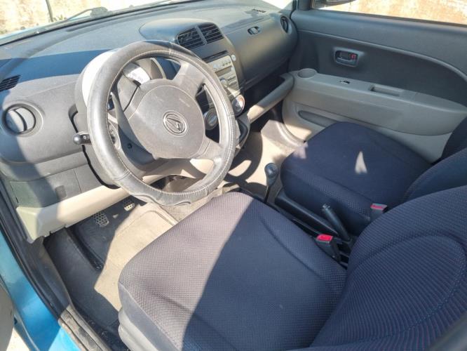 Image Porte avant droit - DAIHATSU SIRION 2