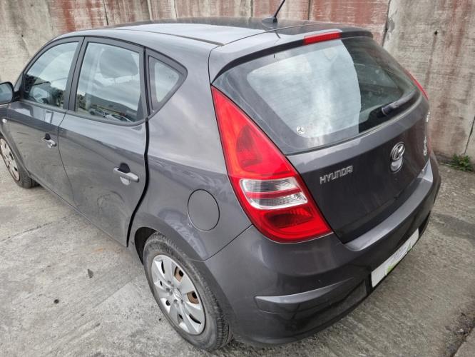 Image Feu arriere principal gauche (feux) - HYUNDAI I 30 1