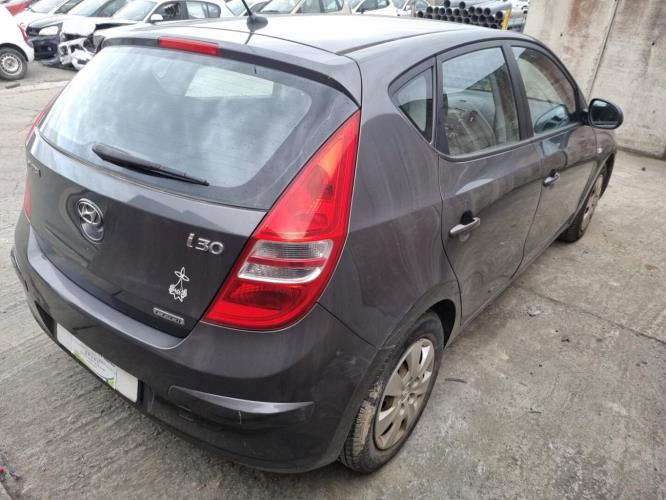 Image Feu arriere principal gauche (feux) - HYUNDAI I 30 1