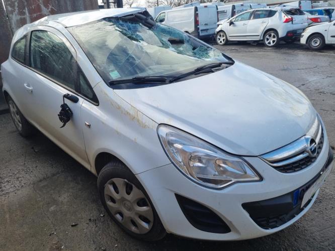 Image Feu arriere principal gauche (feux) - OPEL CORSA D