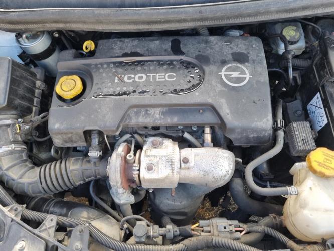 Image Feu arriere principal gauche (feux) - OPEL CORSA D