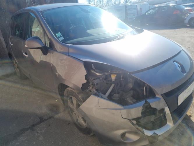 Image Feu arriere principal droit (feux) - RENAULT SCENIC 3